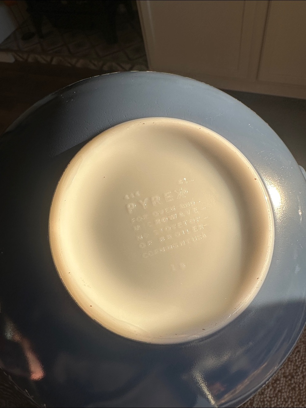 Vintage Pyrex 2 Piece Set Colonial Mist Cinderella Mixing Bowls 444 & 442 - Picture 9 of 9